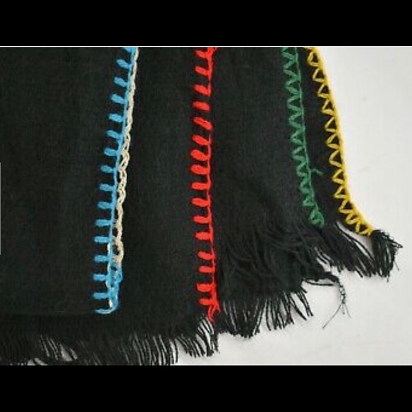 NWT FREE PEOPLE COMMON blanket THREAD STITCH SCARF - Picture 2 of 5